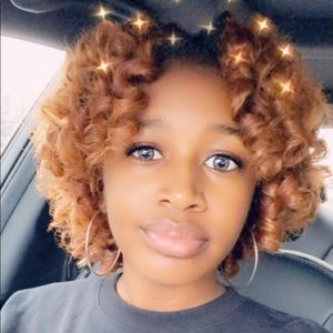 Meet your Posher, Lexi